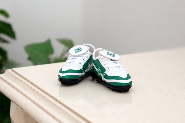 大巴黎主席放話姆巴佩想留隊得先續約！態度強硬不續約將被賣！.